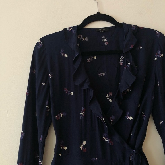 Rails Simone Floral Ruffle Wrap Blouse - Picture 6 of 9